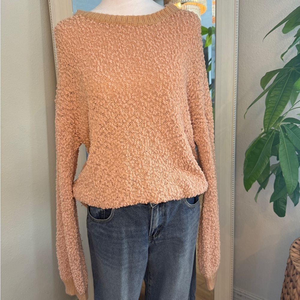 Listicle Women's Textured Sweater in Beige